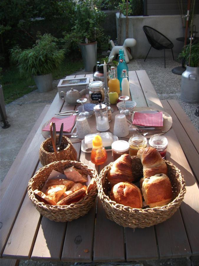 Escapade Champetre Bed & Breakfast Hauteville-sur-Fier ภายนอก รูปภาพ